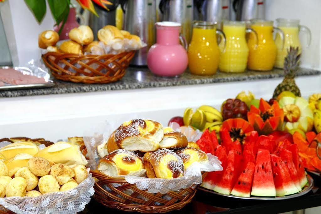Hotel Pampulha Palace Belo Horizonte Buitenkant foto